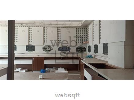 Retail showroom shop for Rent